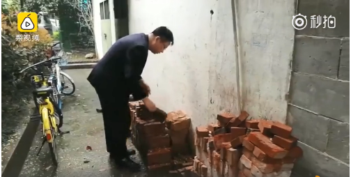 中俄轟炸機(jī)和航母從3個(gè)方向包圍琉球