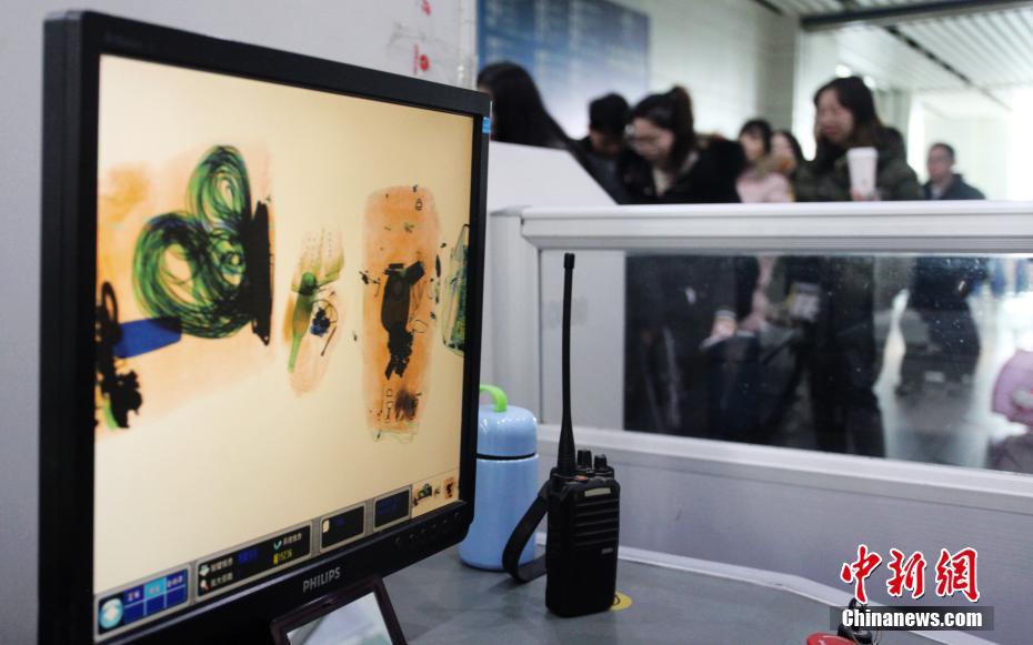 電腦后門程序_40歲王麗坤太美了 不要懷疑能演早期女主的臉