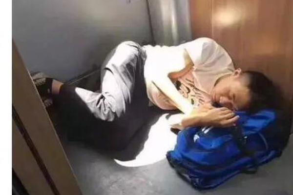 黑客技術(shù)自學(xué)網(wǎng)站官網(wǎng)_“三頭六臂” 詮釋何以“新滬商”