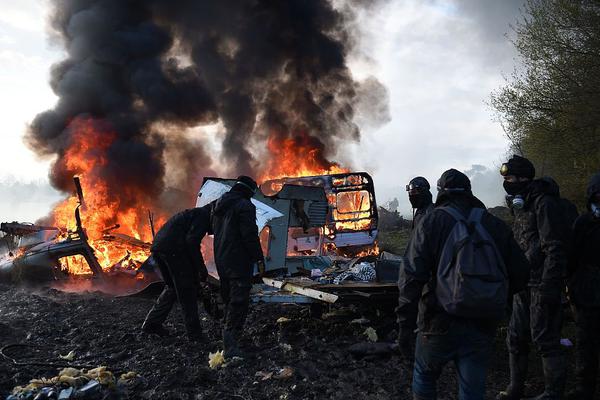 黑客模擬器hacknet_百億金融爆雷 浙商大佬