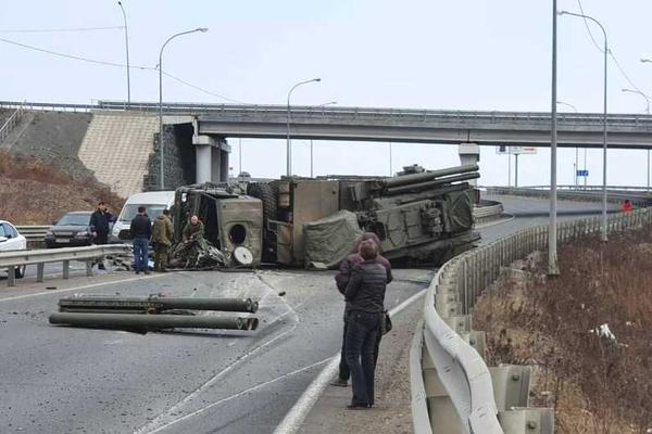 外貿(mào)b2c網(wǎng)站與平臺發(fā)展經(jīng)歷來推測的數(shù)據(jù)_法國藝術(shù)家貝納維內(nèi)紀(jì)念雕塑捐贈儀式在北京舉行