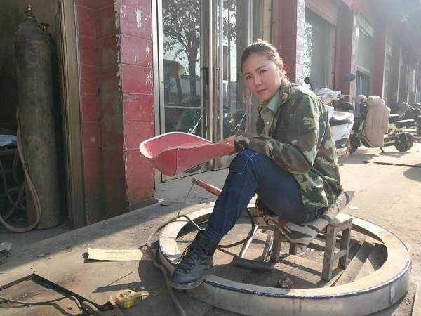 htm代碼大全_AI正叩響“人人開發(fā)”時(shí)代大門