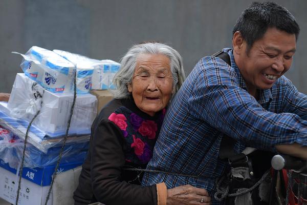 韓順平php視頻教程百度云_薪酬新規(guī)透視 |?嘉實歸凱在管189億規(guī)模6產品近三年