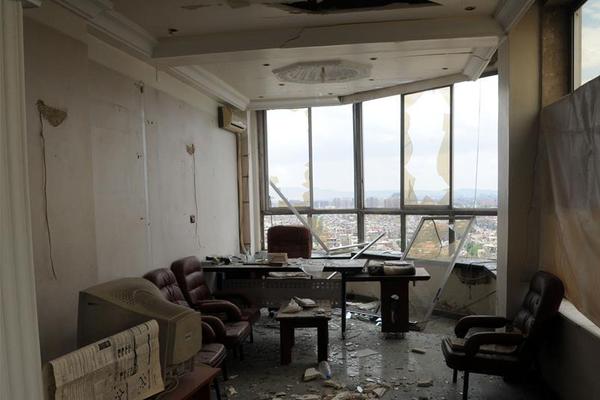 中間件是硬件還是軟件_喜娜AI速遞:今日財經(jīng)熱點要聞回顧|2025年12月10日