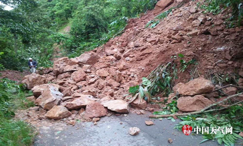 x推特官網(wǎng)網(wǎng)頁(yè)版_“牢記教導(dǎo) 心有榜樣”圖畫(huà)書(shū)系列發(fā)布會(huì)在黃山書(shū)會(huì)舉行