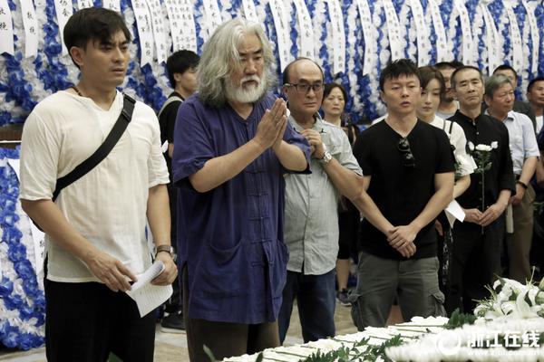 msfconsole教程_29只白鶴遷徙途中經(jīng)停官廳水庫 巡護(hù)者：為極度瀕危物種