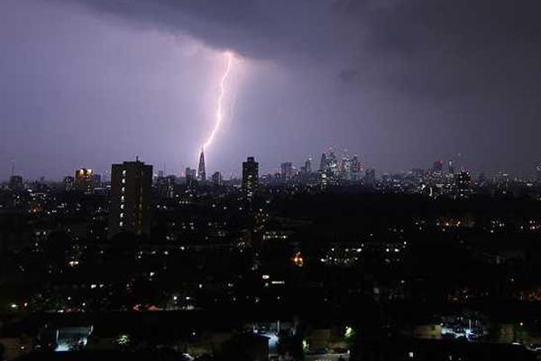 我國(guó)機(jī)械工業(yè)成就顯著