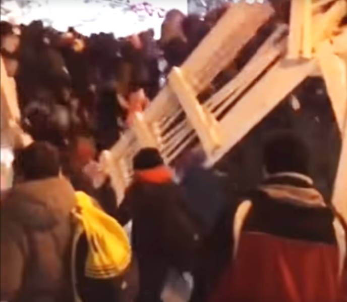 網(wǎng)站看電影開始不卡越往后越卡_真假“北京同仁堂” 母公司否認(rèn)授權(quán)