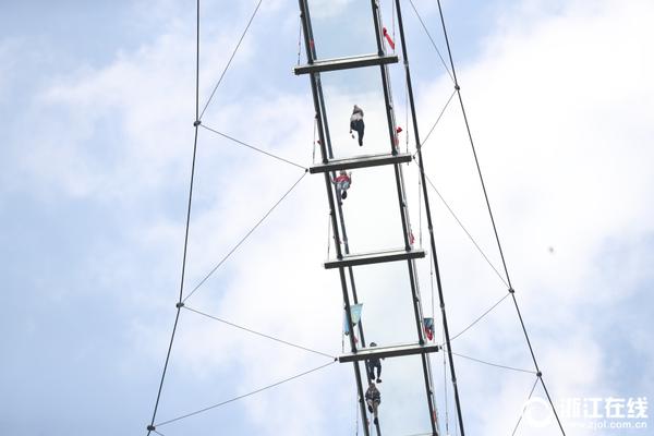 網(wǎng)址左上角提示不安全怎么解決_藍(lán)戰(zhàn)非稱在南非遭綁架 律師：國(guó)內(nèi)法律嚴(yán)禁非法獲取航班信息