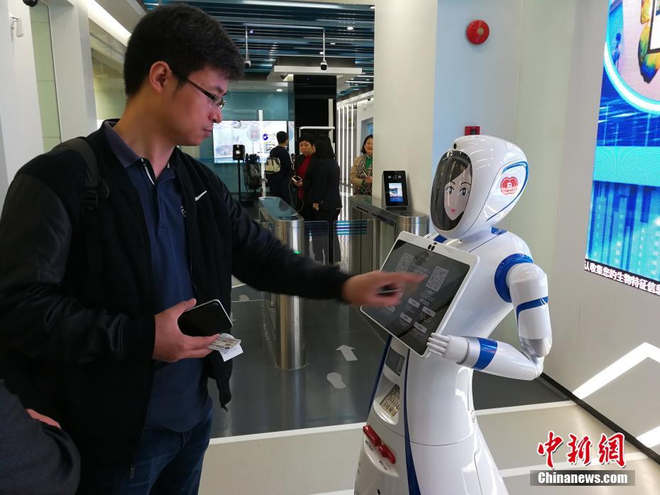 科沃斯地寶X9 PRO開箱：吸力不只看帕數(shù)