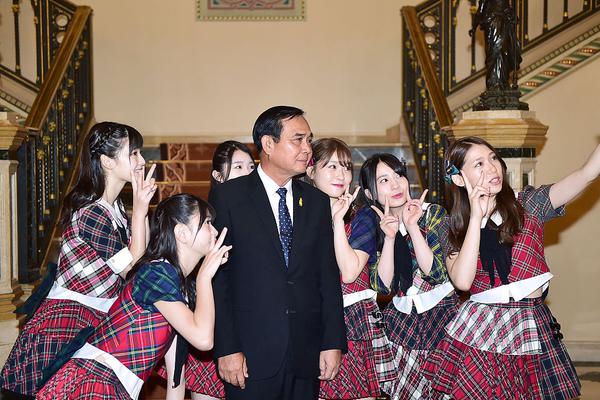 西方國家對我國文化滲透案例_【創(chuàng)作者故事】我在老福特畫oc