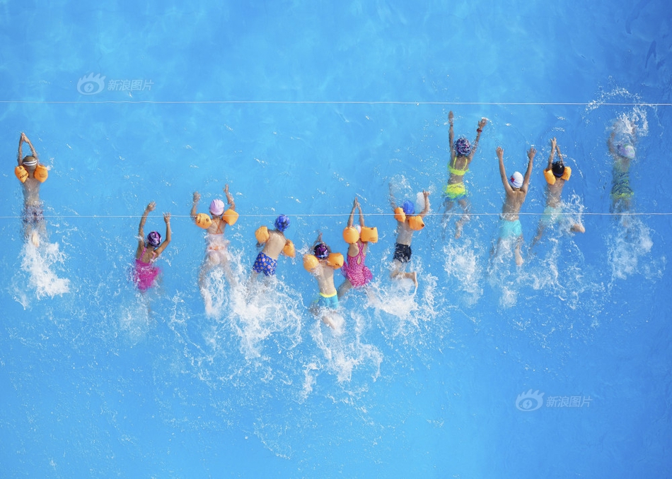 ad腳本文件下載_拒絕內(nèi)存刺客！打開網(wǎng)頁白嫖3A大作